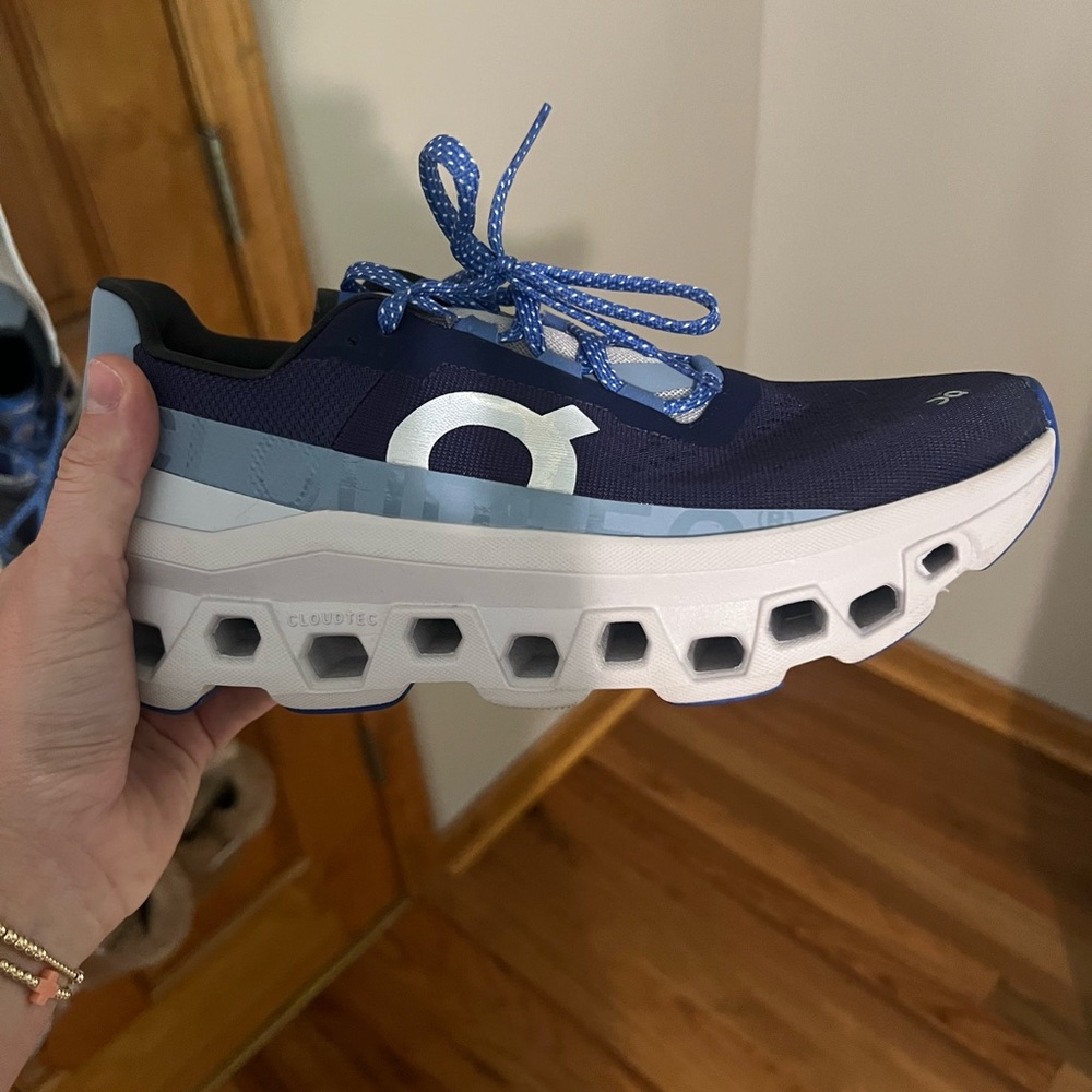 On Running Navy and Light Blue Cloudstratus Shoes